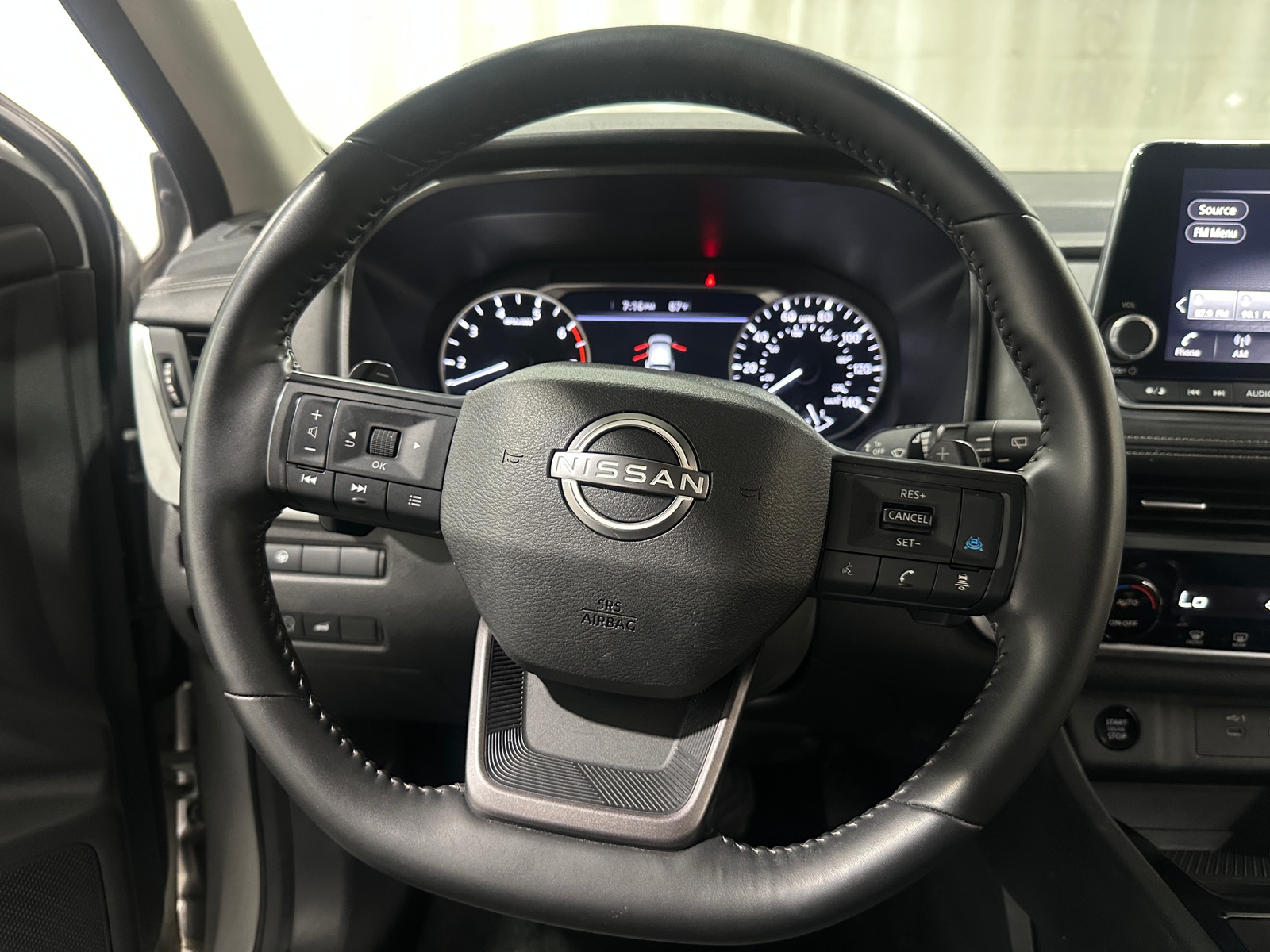 Thumbnail: 2025 Nissan Rogue - 5