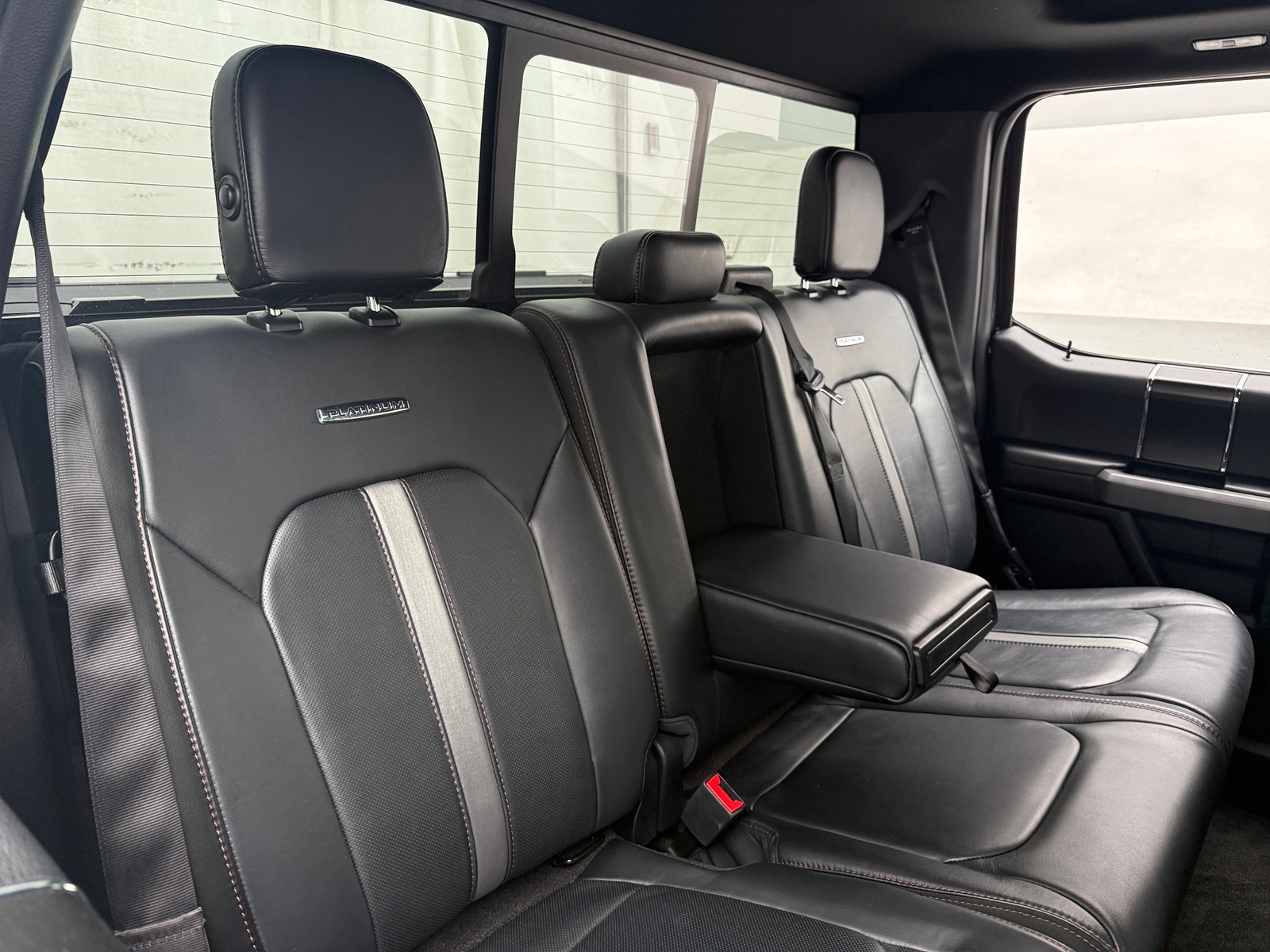 Thumbnail: 2018 Ford Econoline - 5