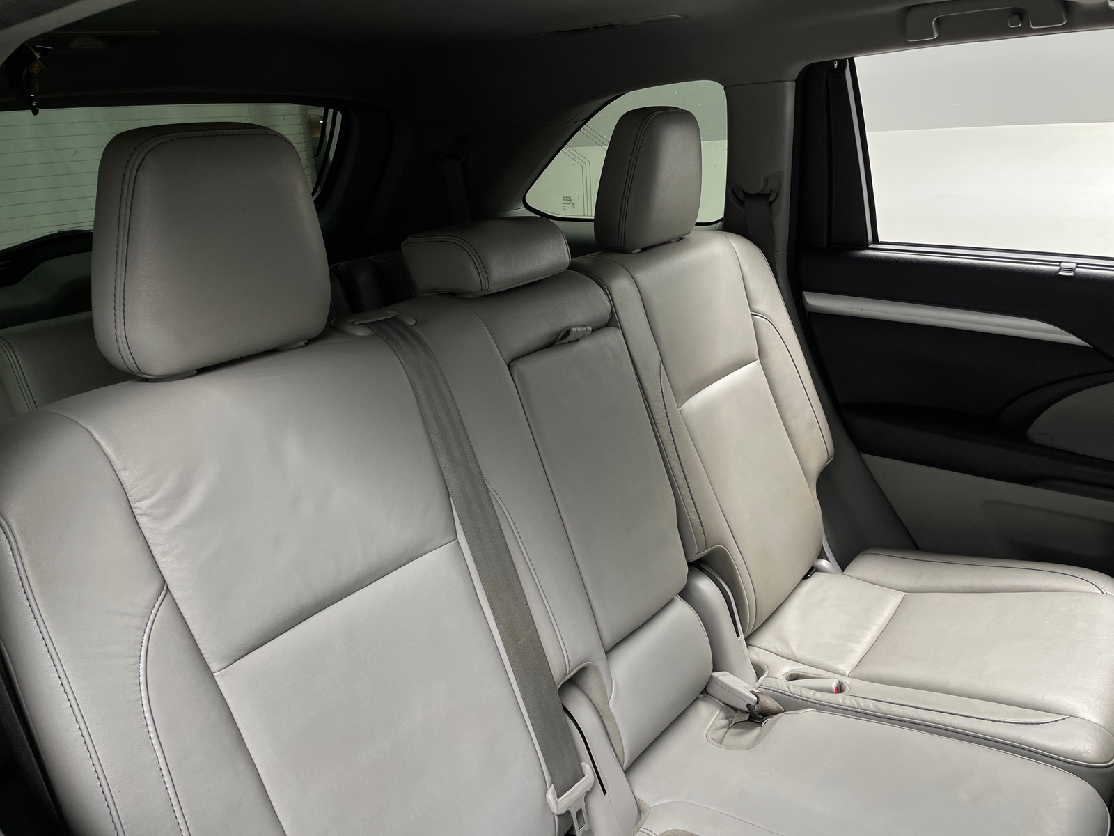 Thumbnail: 2017 Toyota Highlander - 5