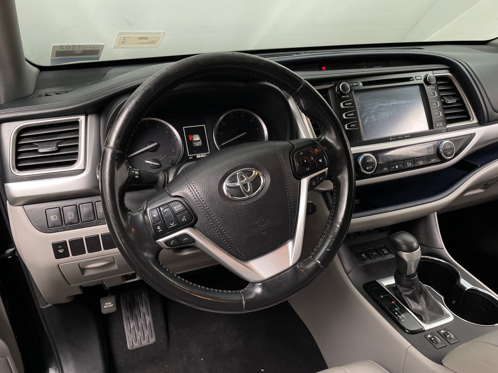 Thumbnail: 2017 Toyota Highlander - 4