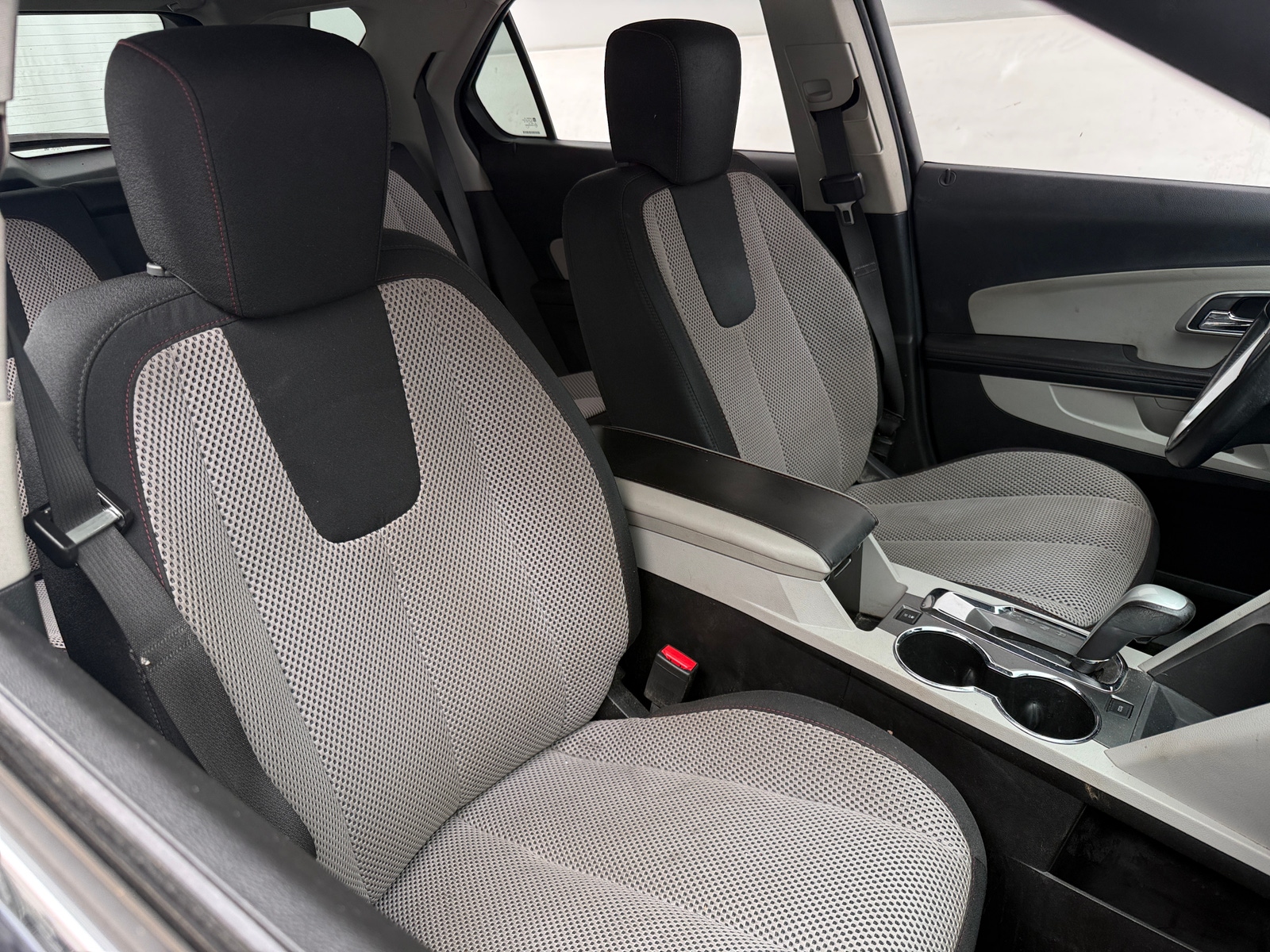 Thumbnail: 2015 Chevrolet Equinox - 2