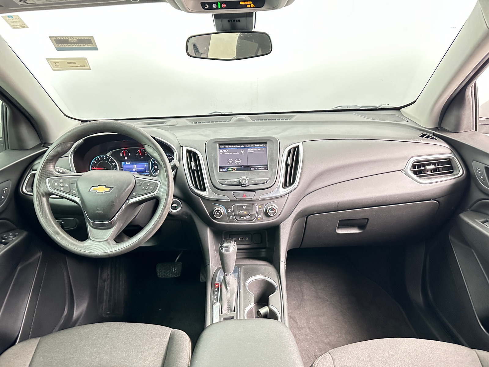 Thumbnail: 2021 Chevrolet Equinox - 3