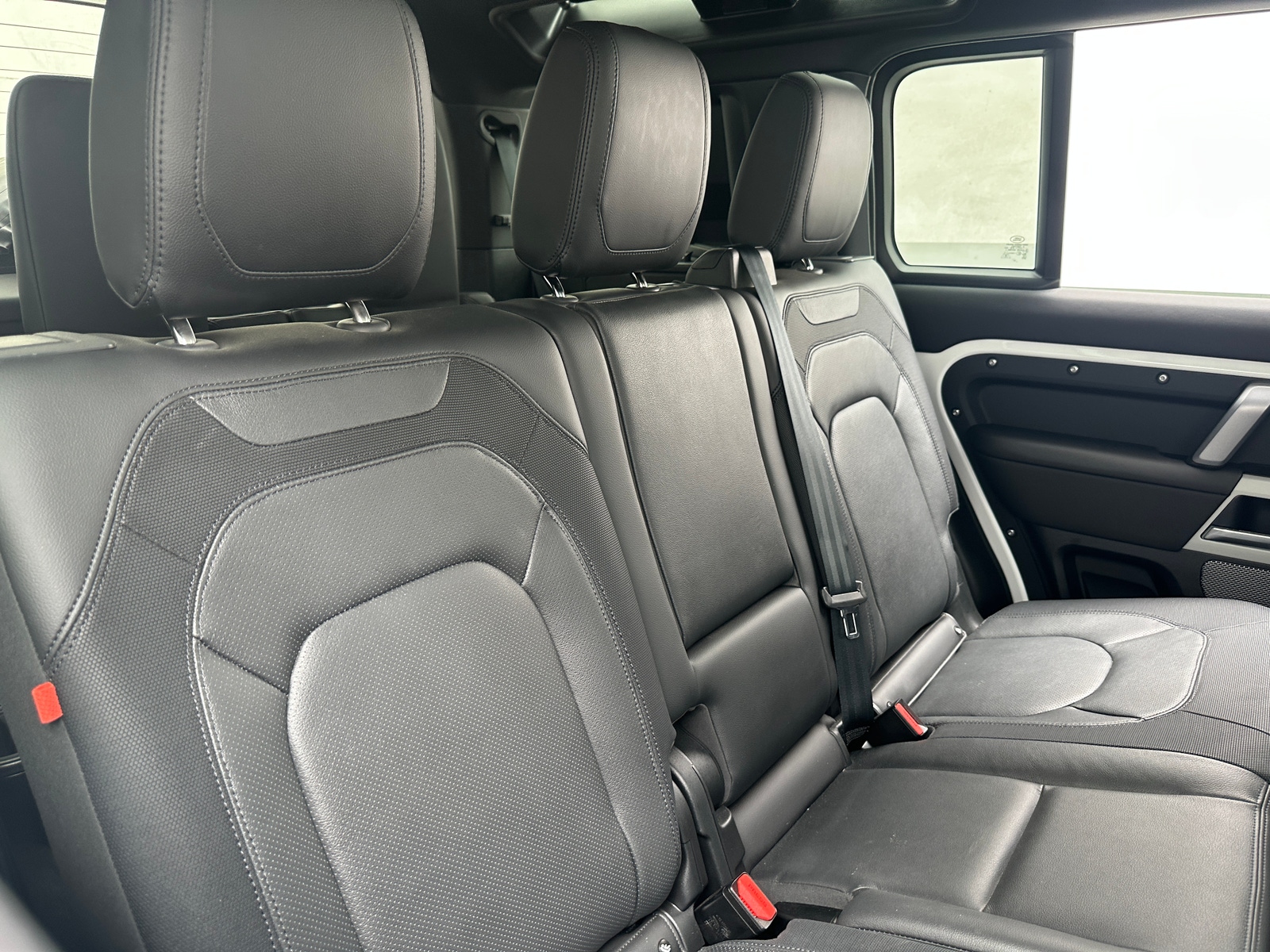 Thumbnail: 2024 Land Rover Defender - 5