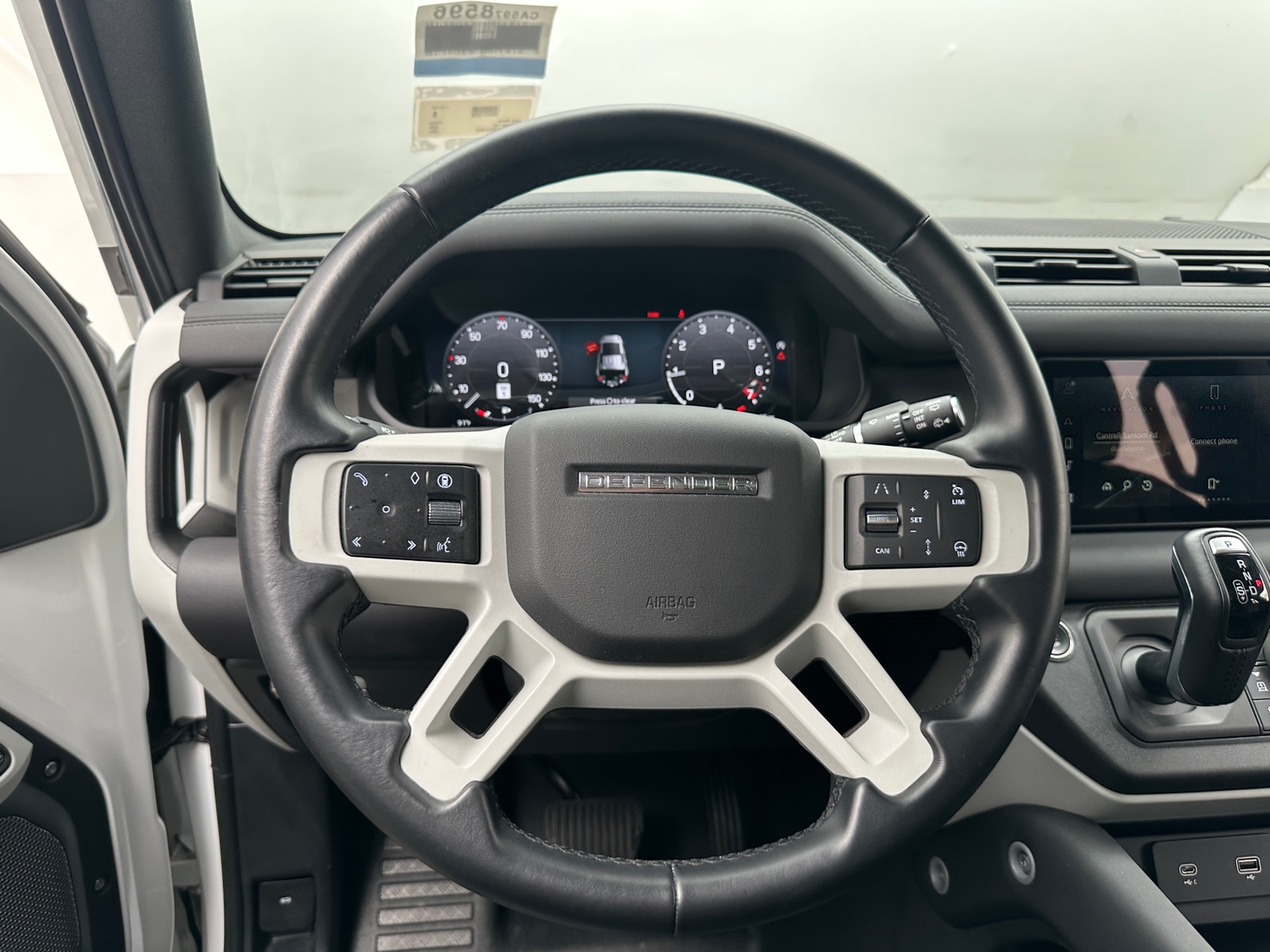 Thumbnail: 2024 Land Rover Defender - 4