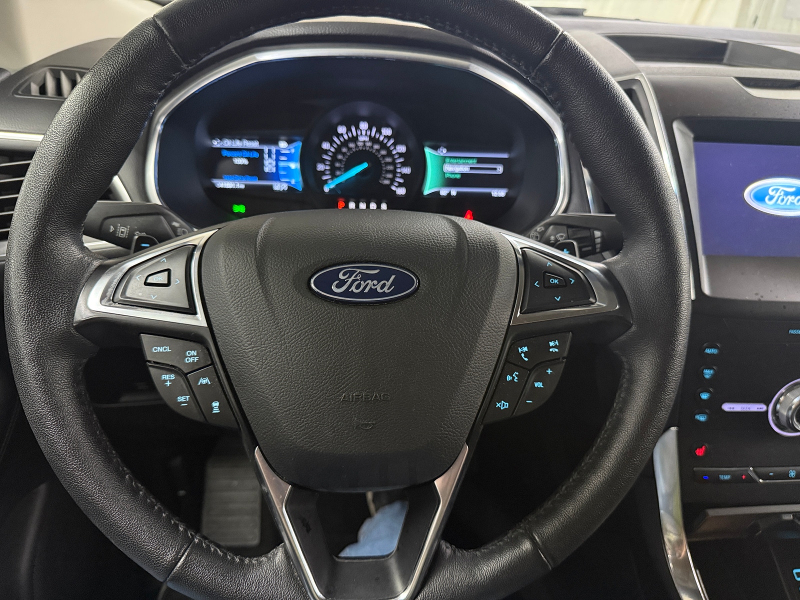 Thumbnail: 2020 Ford Edge - 4