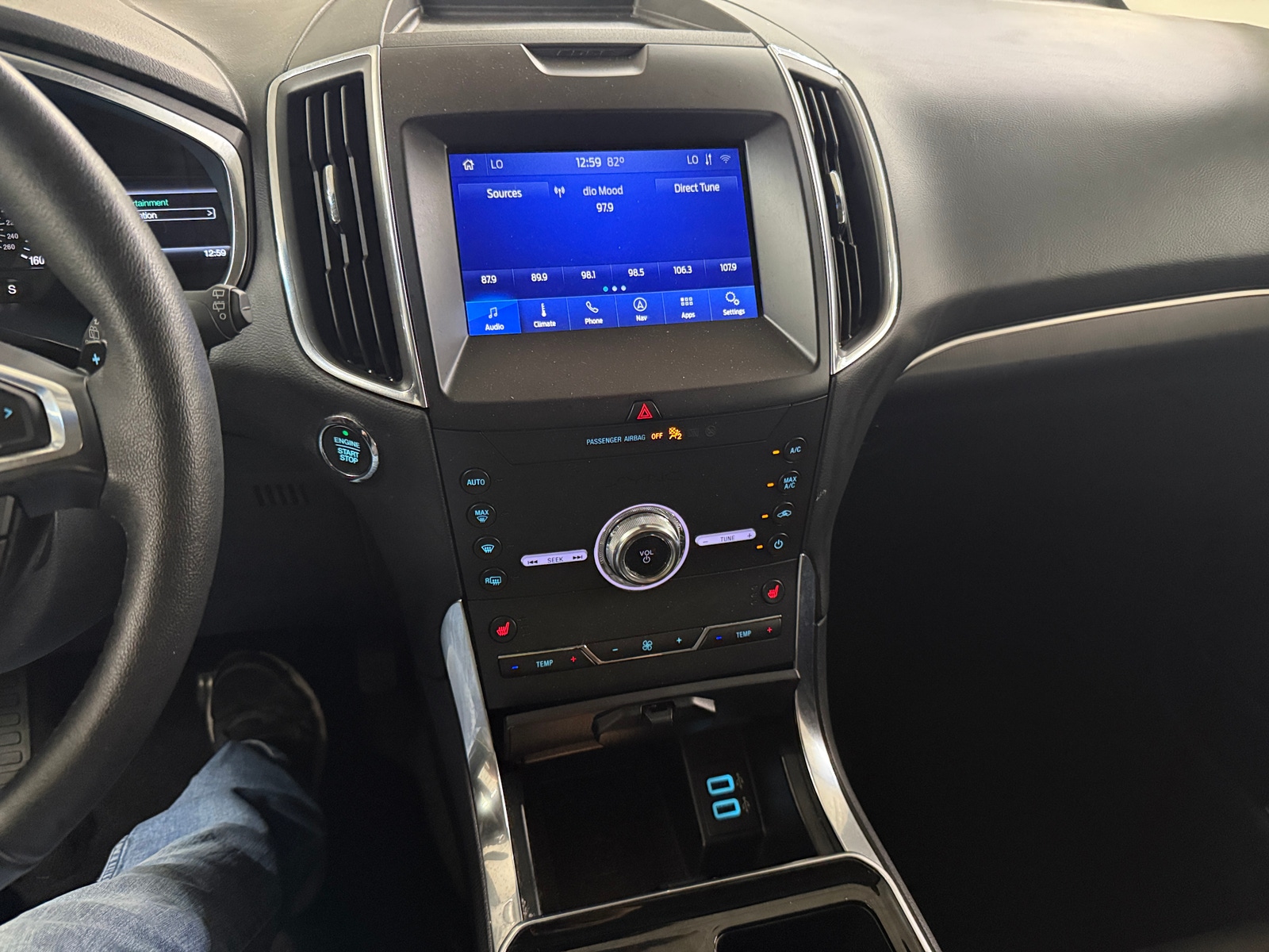 Thumbnail: 2020 Ford Edge - 3