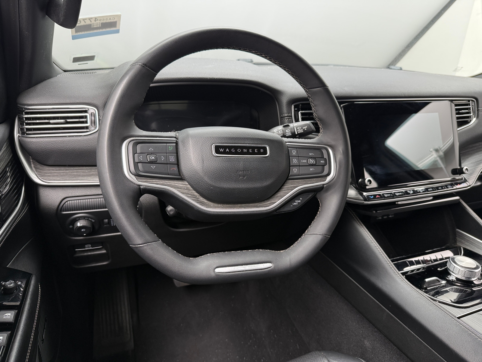 Thumbnail: 2024 Jeep Wagoneer - 4