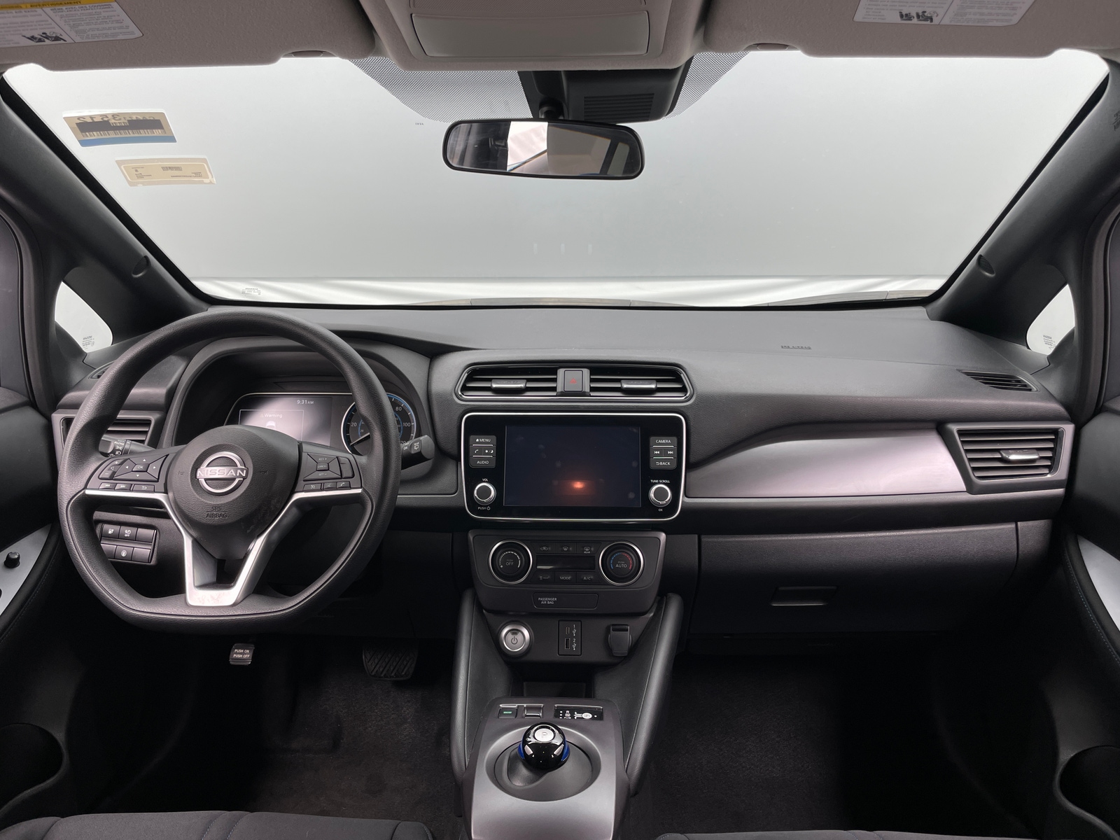 Thumbnail: 2025 Nissan Leaf - 3