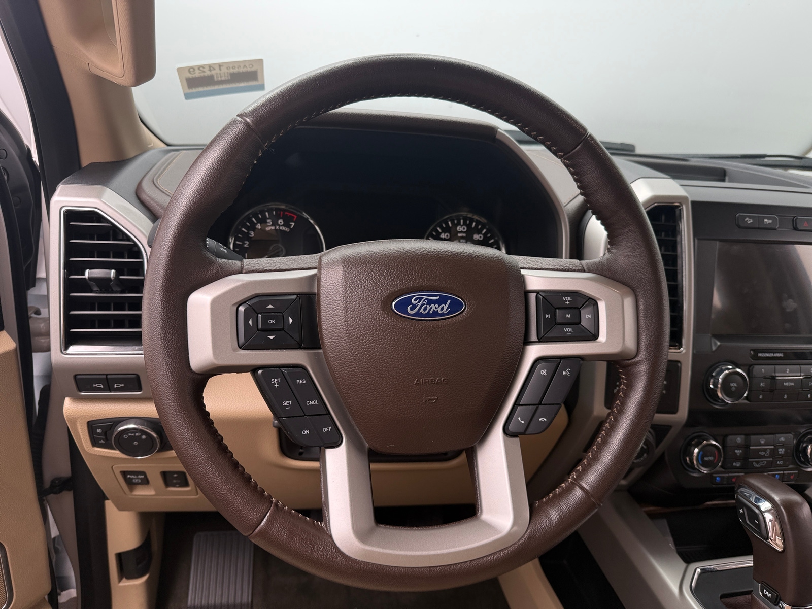 Thumbnail: 2019 Ford Econoline - 4