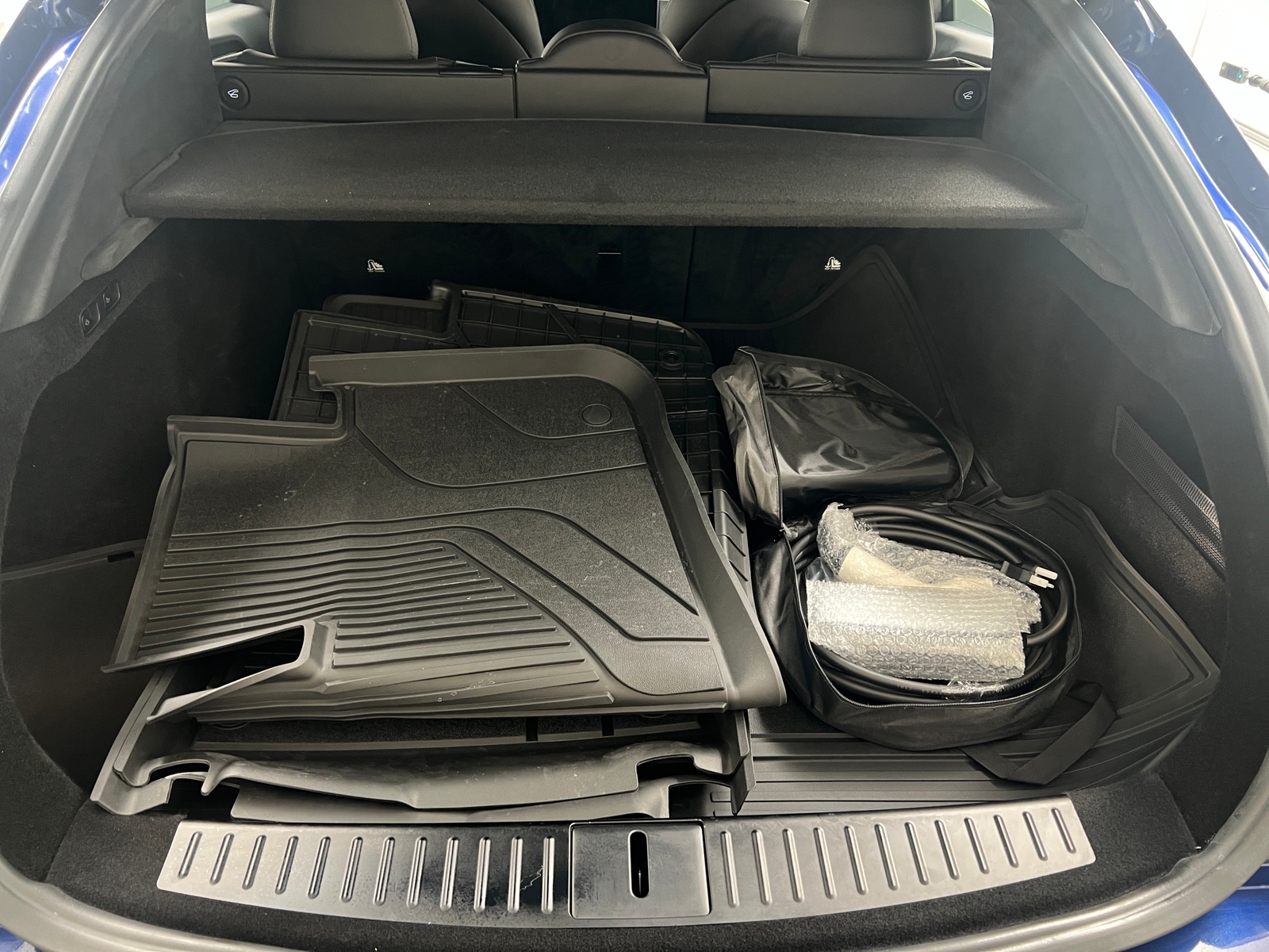 Thumbnail: 2022 Tesla Model S - 6