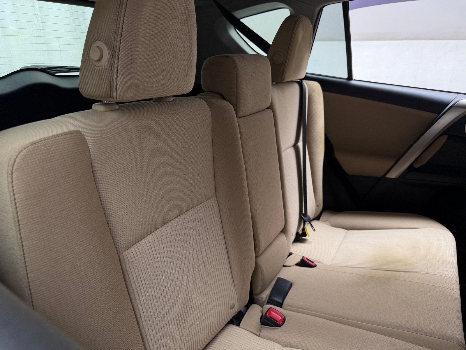 Thumbnail: 2015 Toyota RAV4 - 6