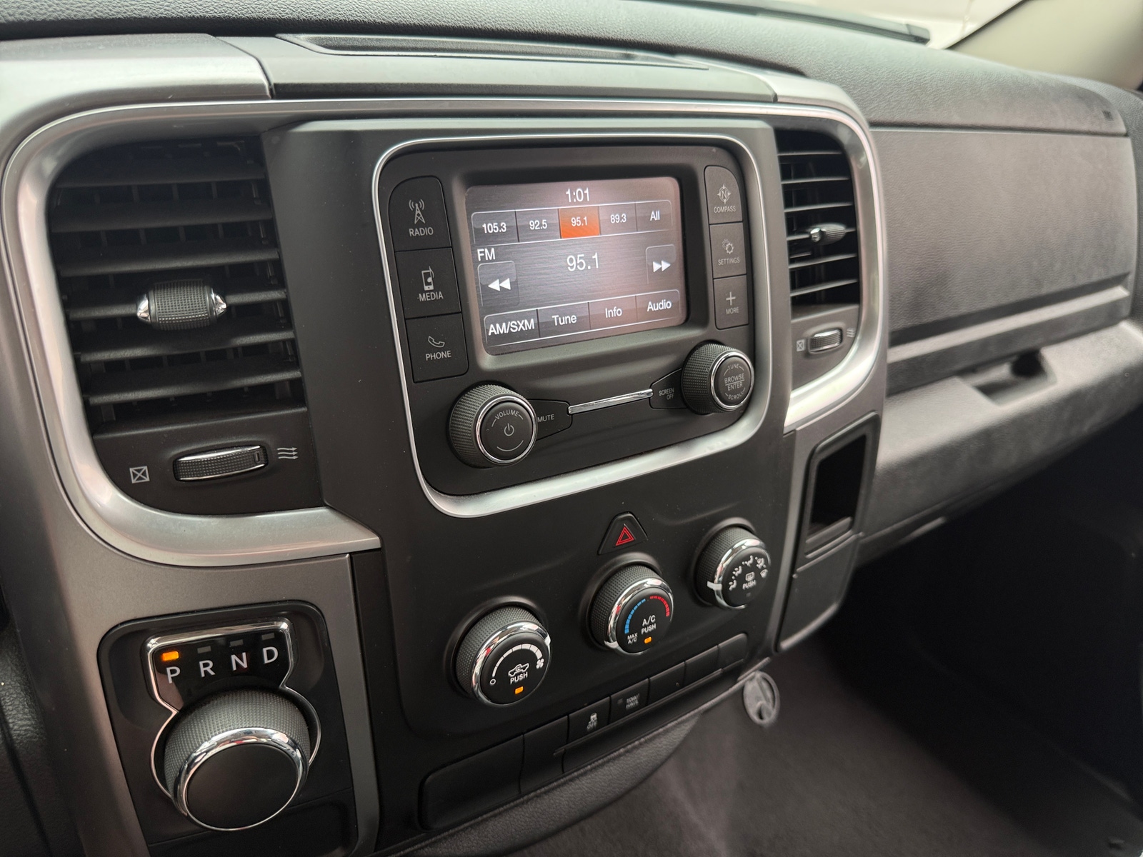 Thumbnail: 2024 RAM 1500 Classic - 4