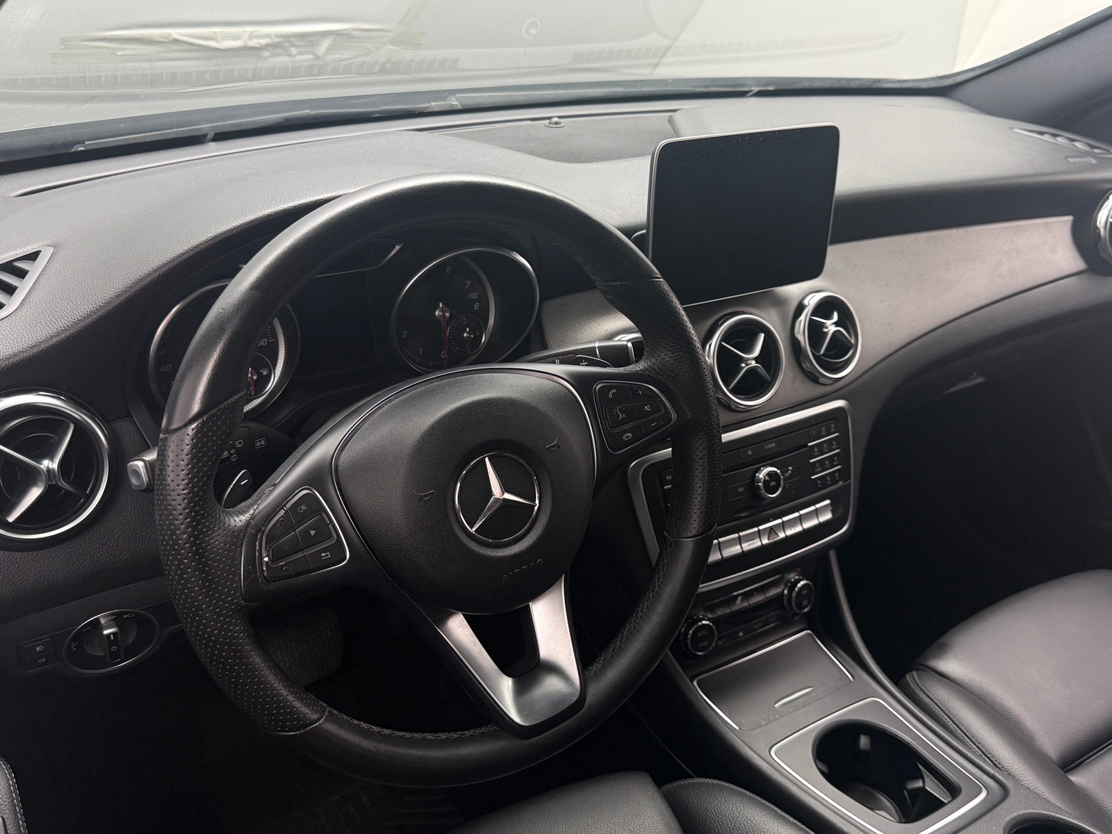 Thumbnail: 2020 Mercedes-Benz GLA - 4