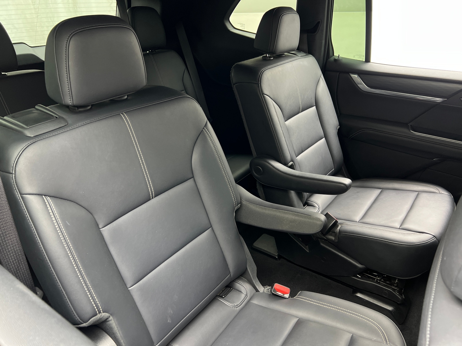 Thumbnail: 2024 GMC Acadia - 5