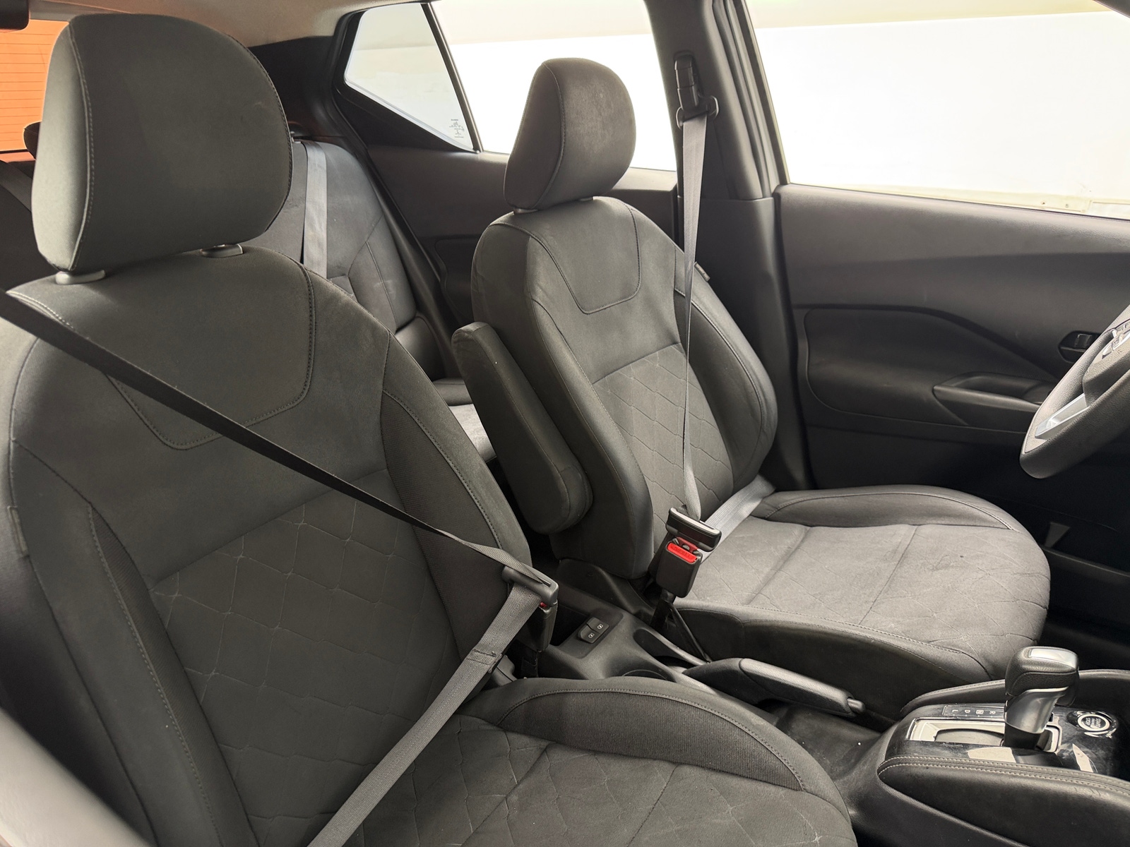Thumbnail: 2019 Nissan Kicks - 2
