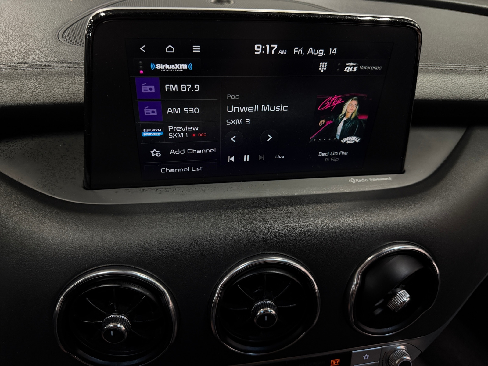 Thumbnail: 2019 Kia Stinger - 3