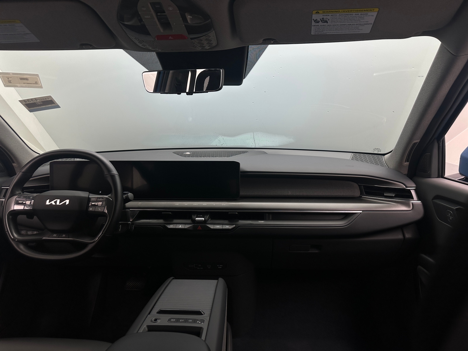 Thumbnail: 2024 Kia EV9 - 2