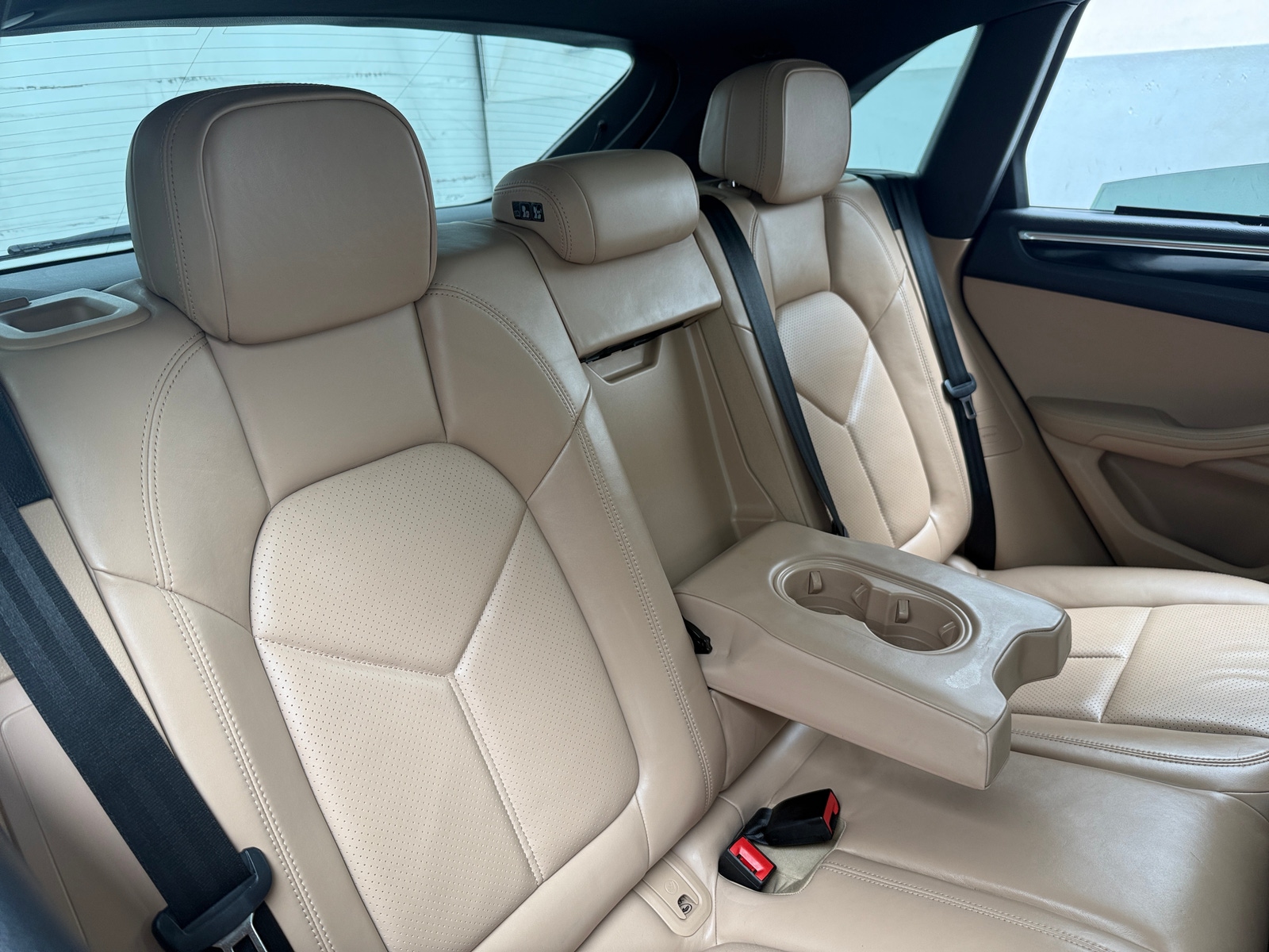 Thumbnail: 2019 Porsche Macan - 5