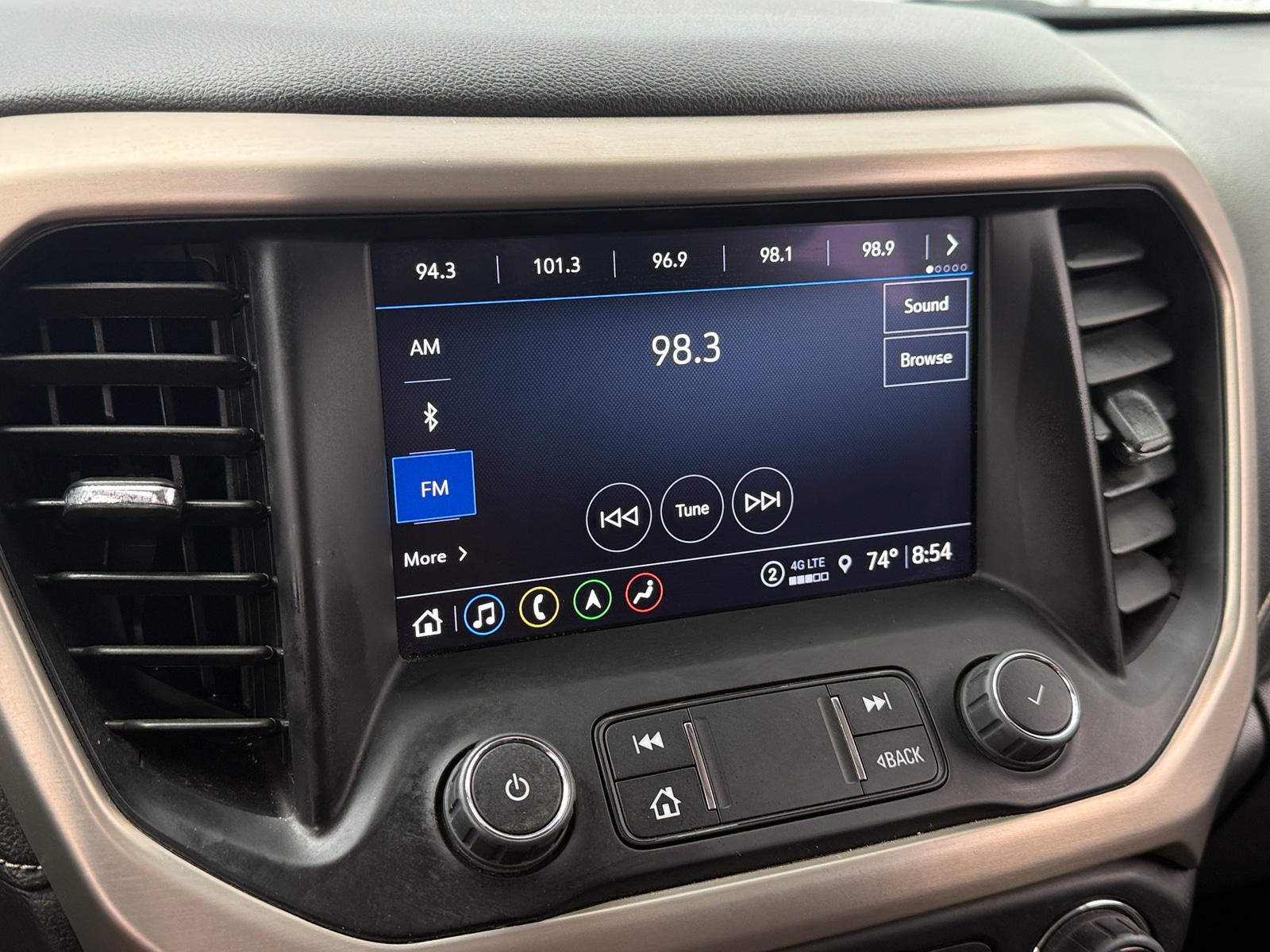 Thumbnail: 2023 GMC Acadia - 3