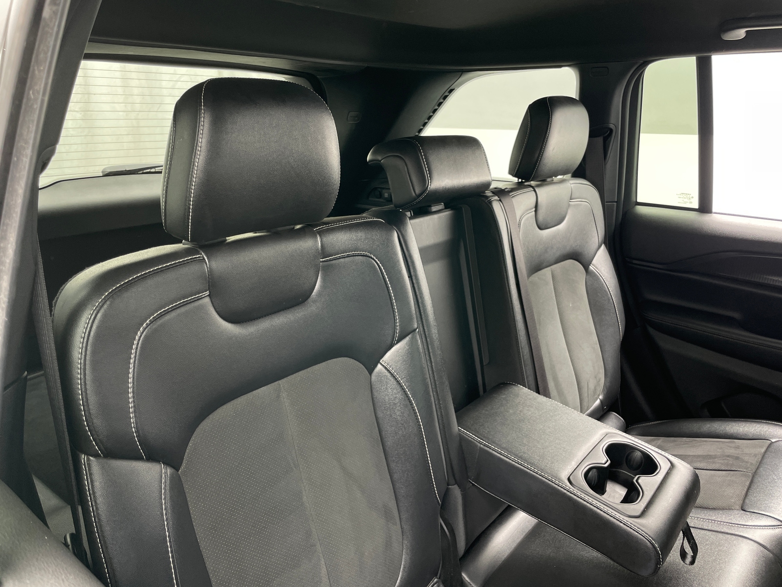 Thumbnail: 2024 Jeep Grand Cherokee - 5