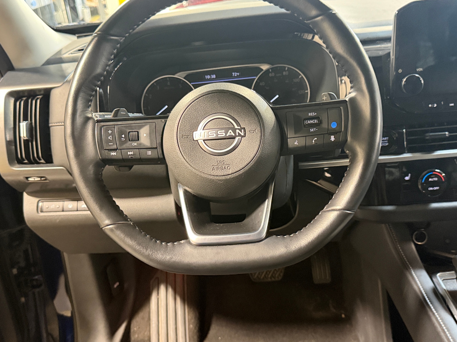Thumbnail: 2025 Nissan Pathfinder - 4