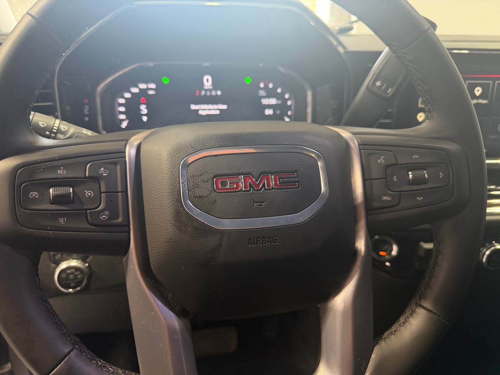 Thumbnail: 2025 GMC Sierra 2500 - 5