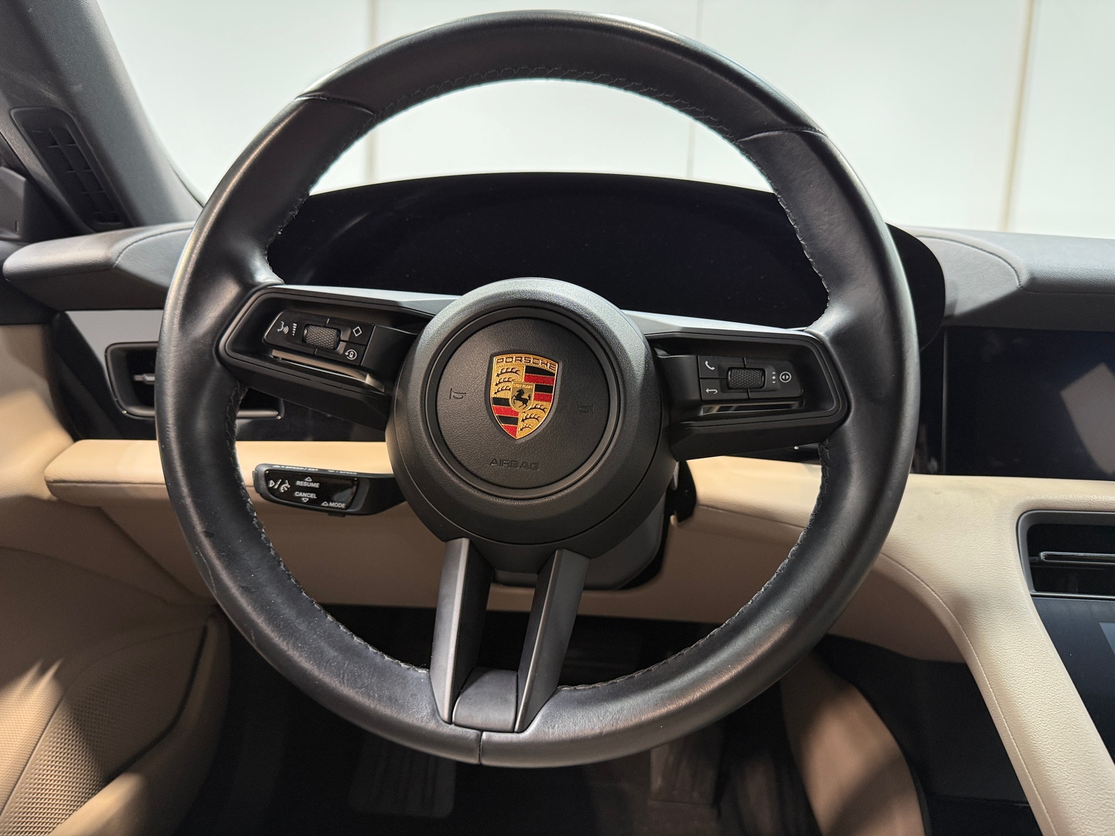 Thumbnail: 2021 Porsche Taycan - 4