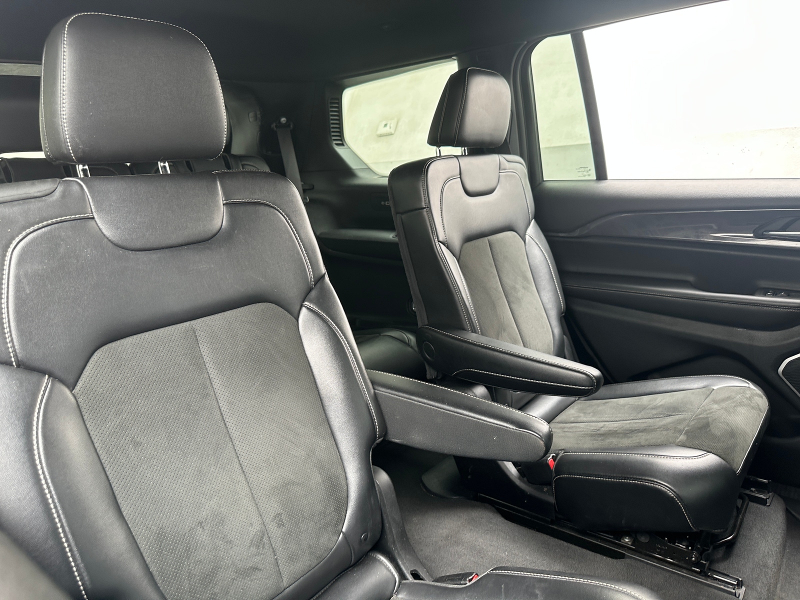 Thumbnail: 2021 Jeep Grand Cherokee L - 5