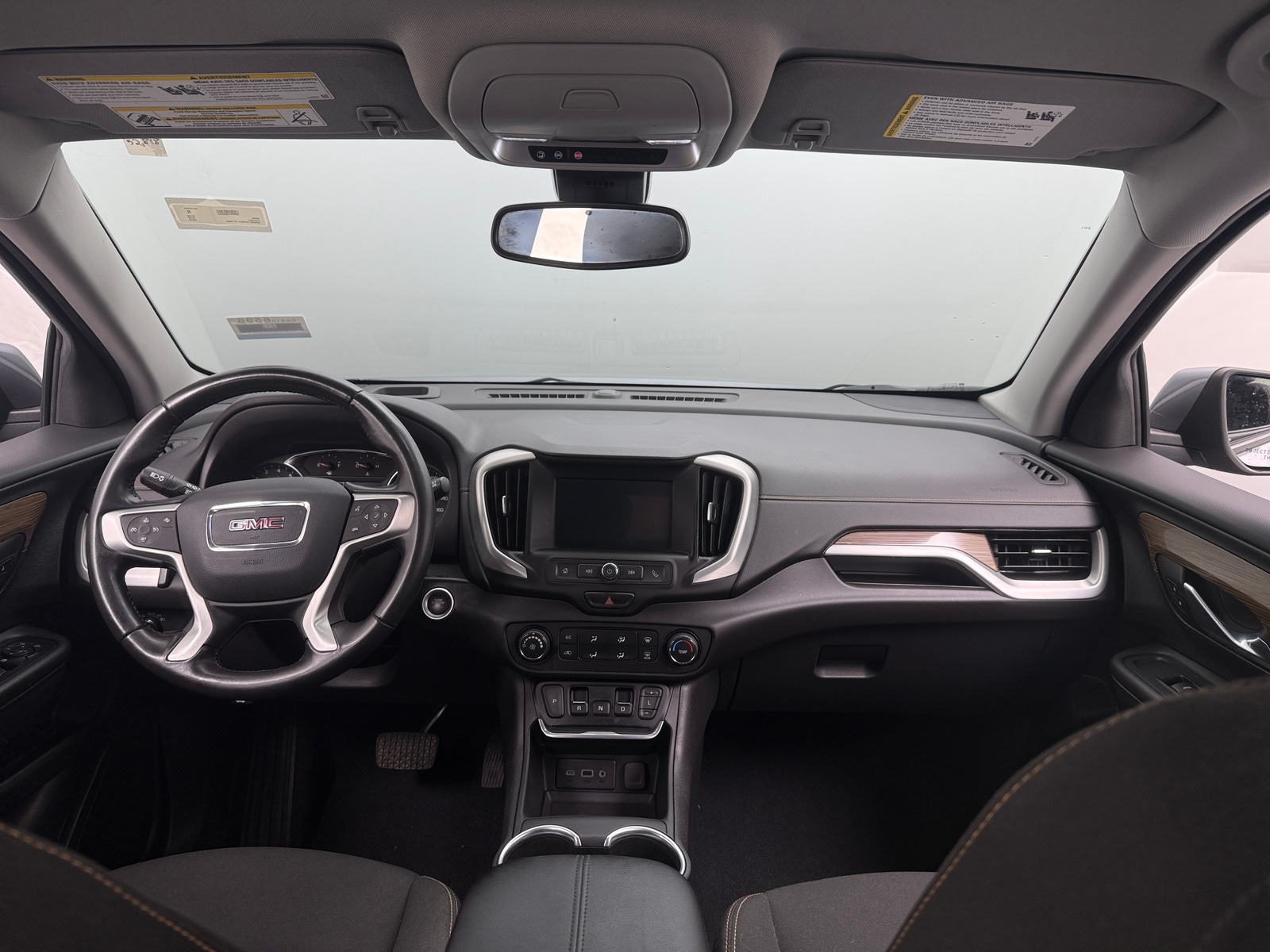 Thumbnail: 2020 GMC Terrain - 3