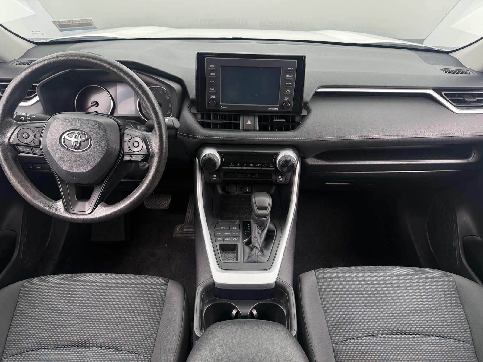 Thumbnail: 2021 Toyota RAV4 - 3