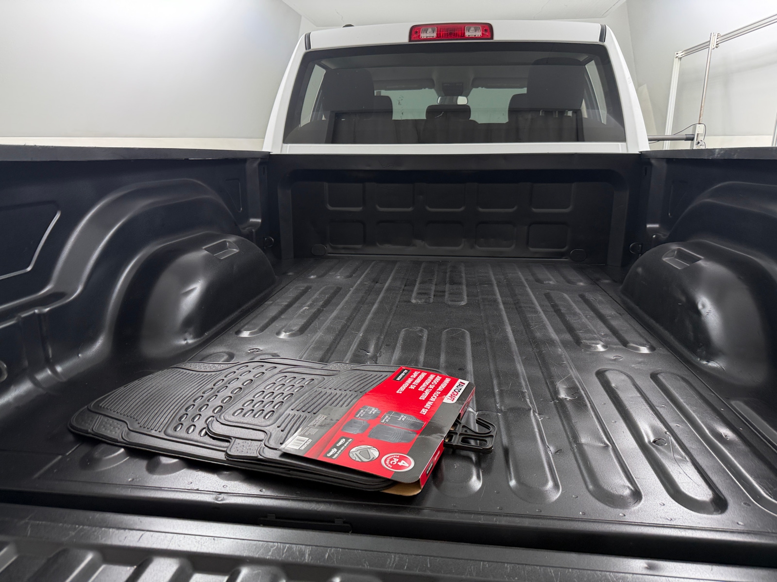Thumbnail: 2024 RAM 1500 Classic - 7