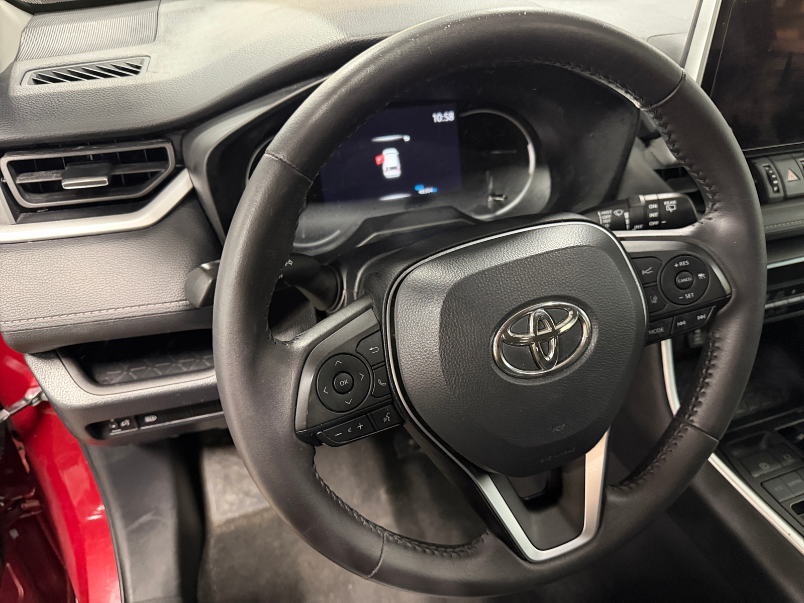 Thumbnail: 2024 Toyota RAV4 - 5