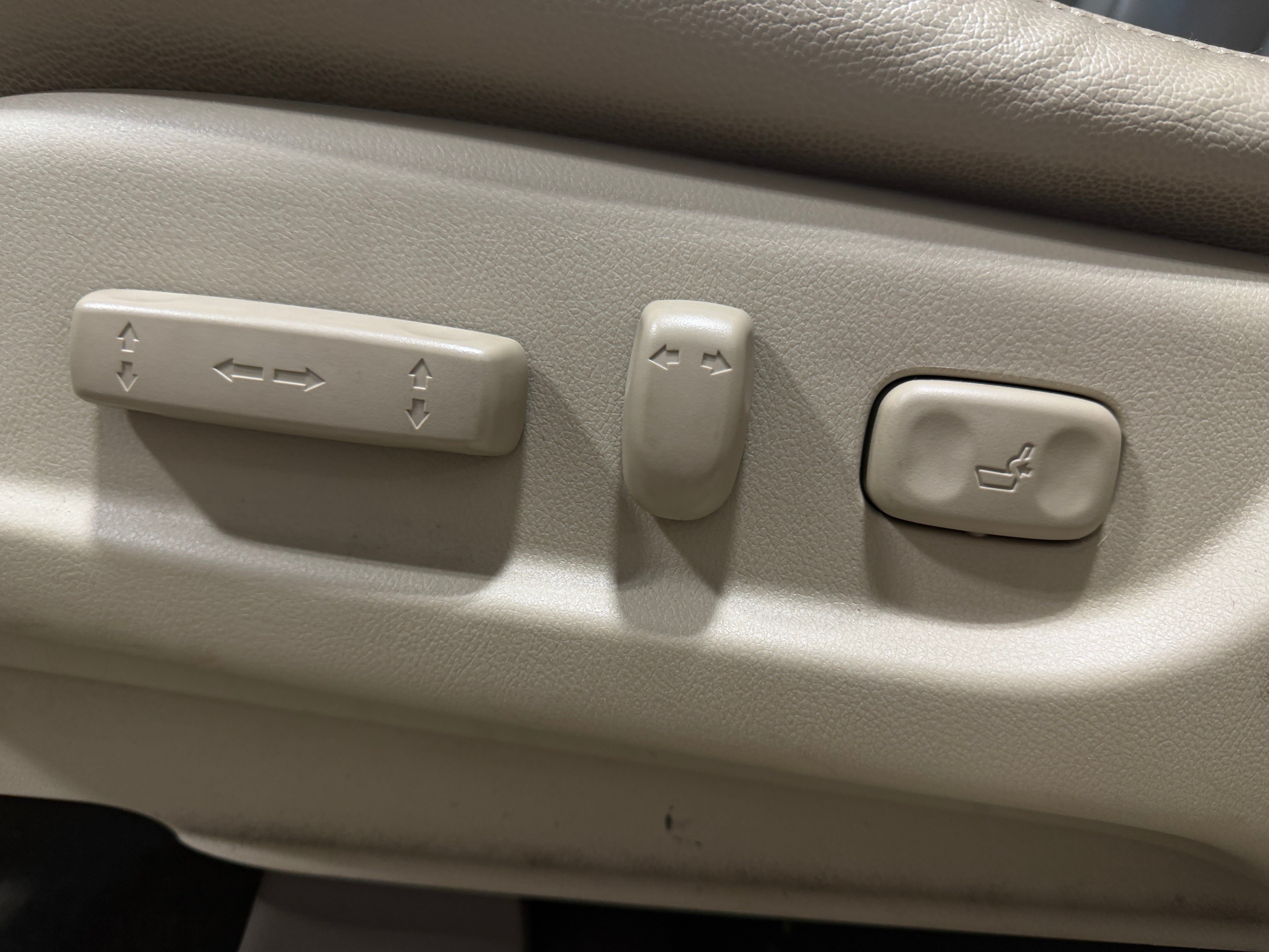 Used 2013 Acura RDX Technology Package with VIN 5J8TB4H57DL016149 for sale in Pewaukee, WI