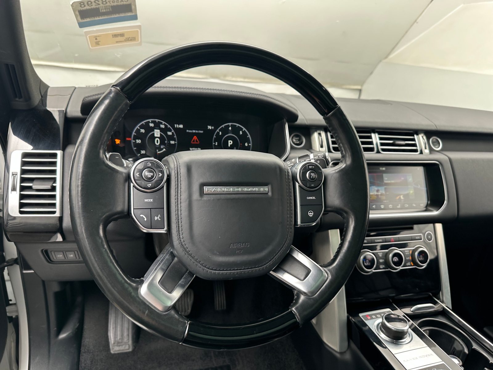 Thumbnail: 2017 Land Rover Range Rover - 4