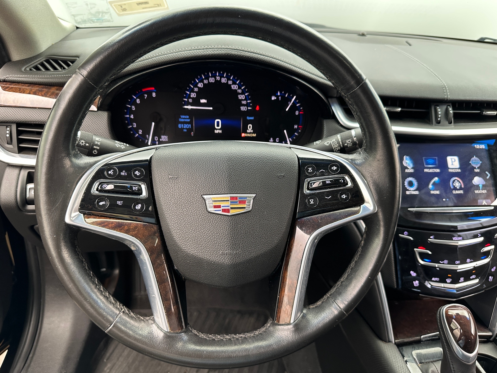 Thumbnail: 2016 Cadillac XTS - 4
