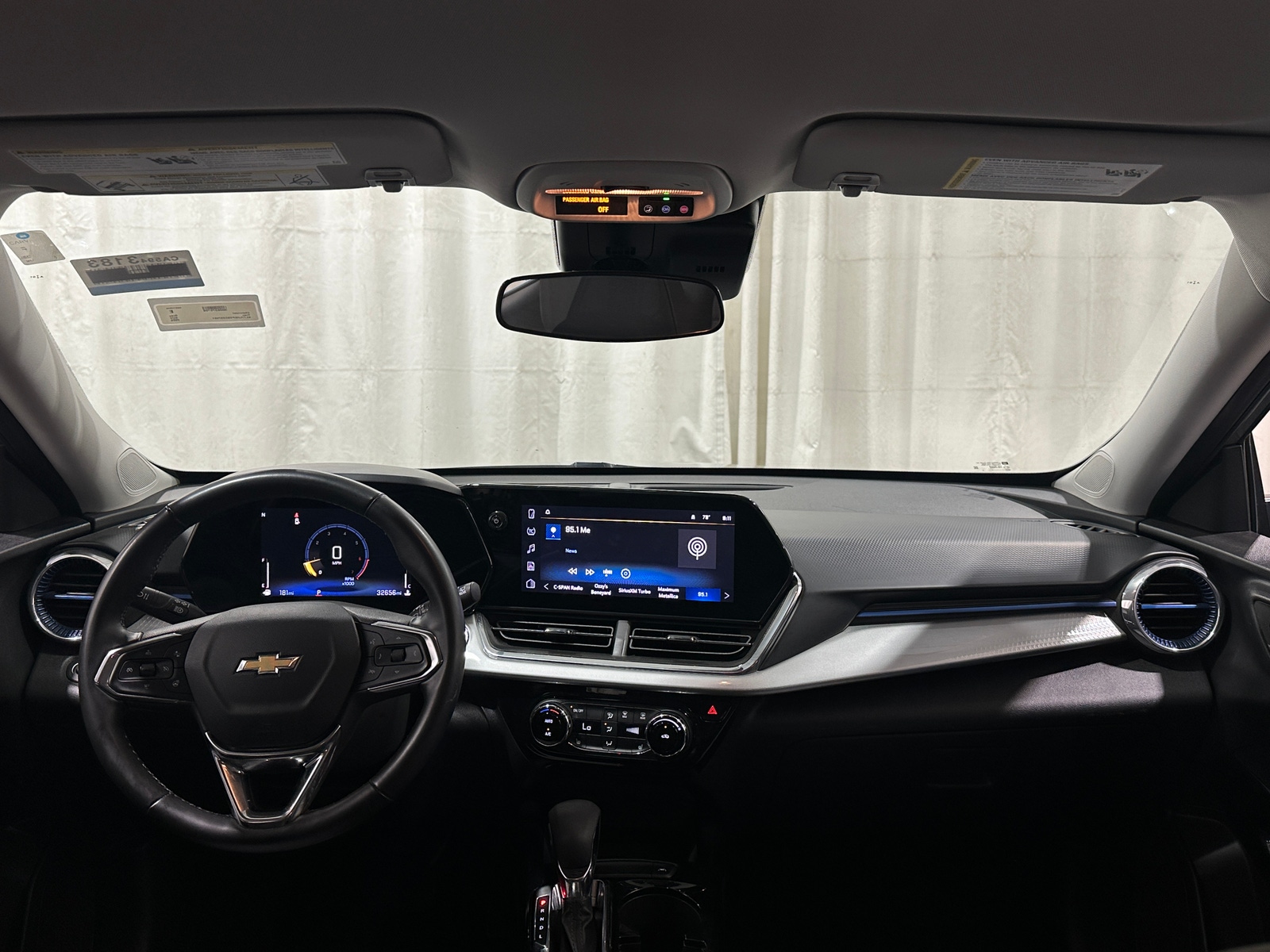 Thumbnail: 2025 Chevrolet Trax - 2