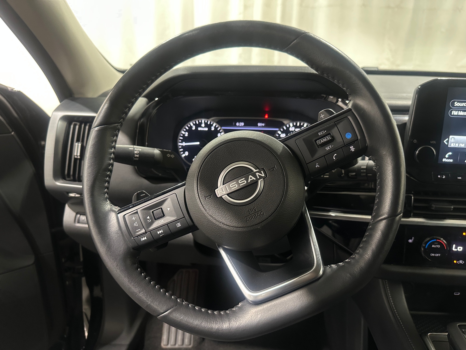 Thumbnail: 2025 Nissan Pathfinder - 4