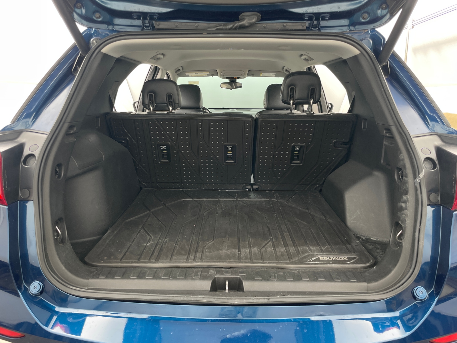 Thumbnail: 2019 Chevrolet Equinox - 7