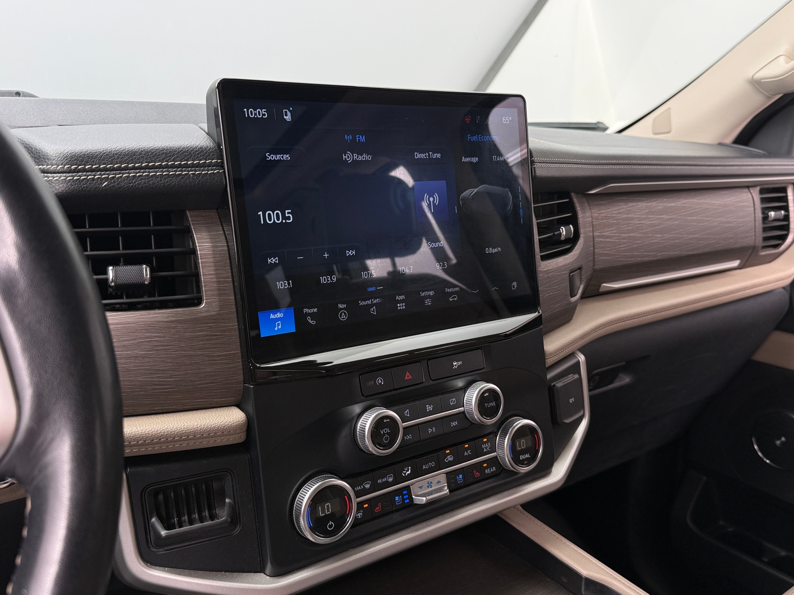 Thumbnail: 2024 Ford Expedition MAX - 3