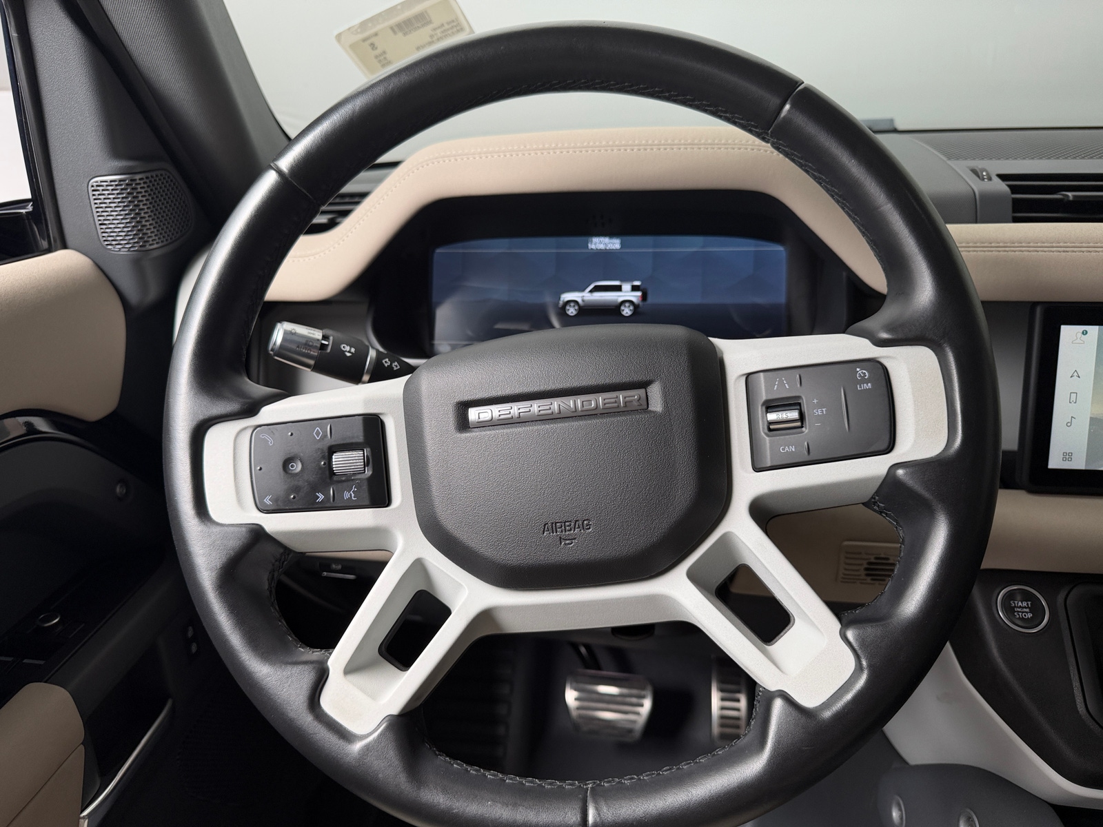Thumbnail: 2020 Land Rover Defender - 5