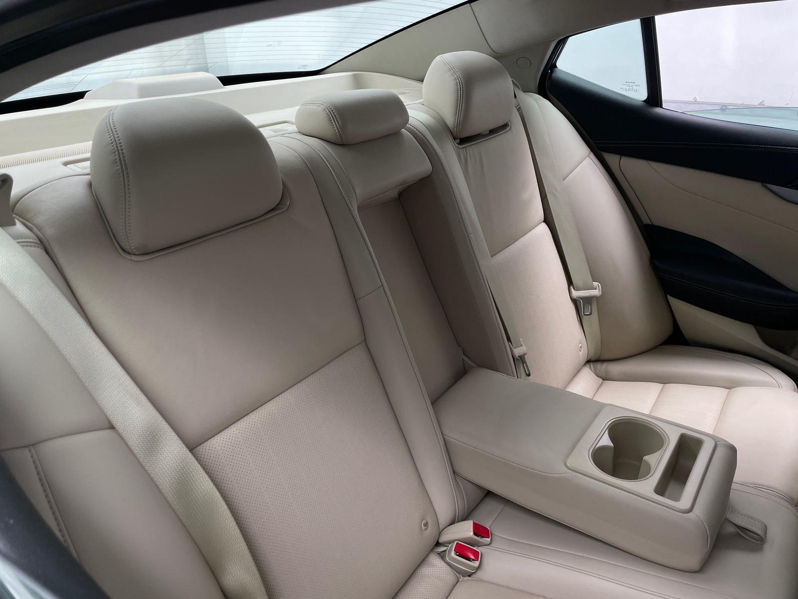 Thumbnail: 2016 Nissan Maxima - 5