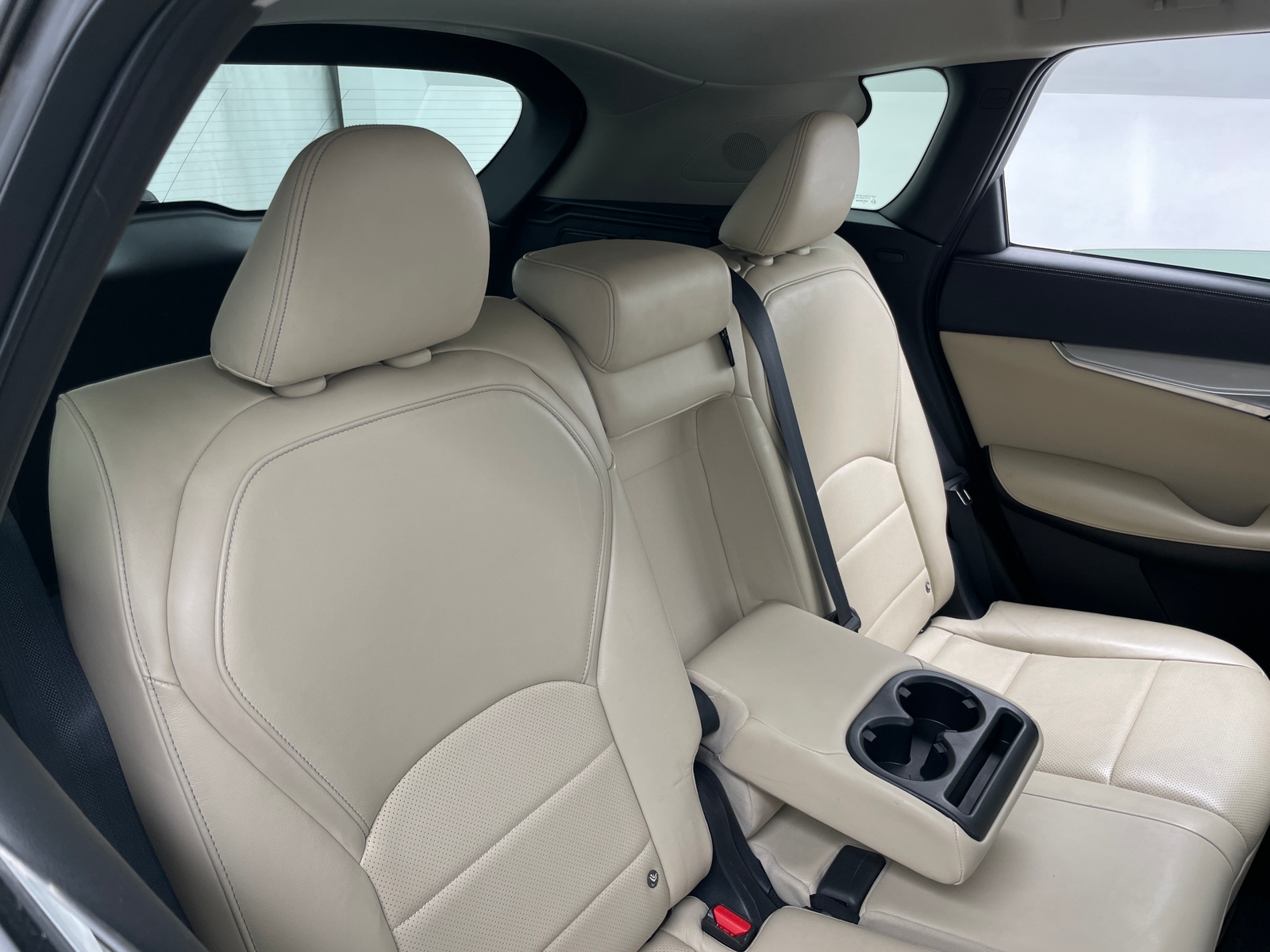 Thumbnail: 2019 INFINITI QX50 - 5