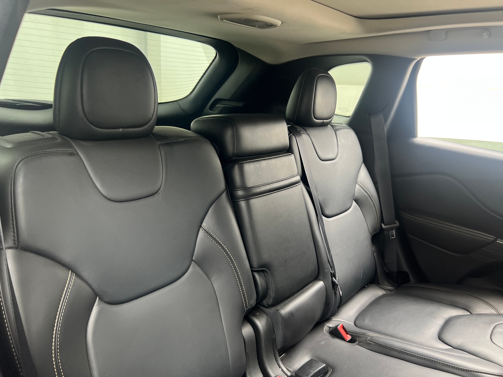 Thumbnail: 2017 Jeep Cherokee - 5