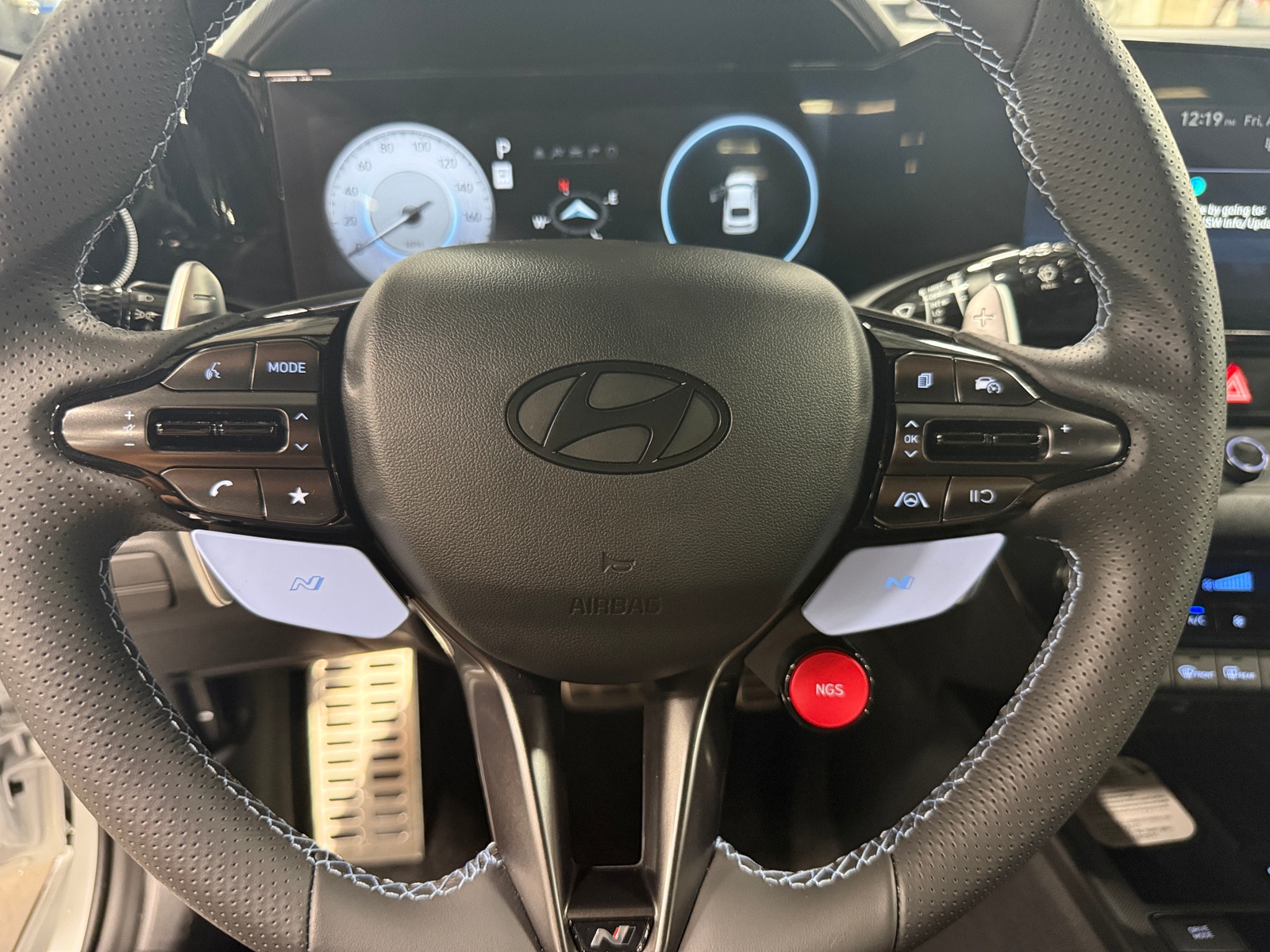 Thumbnail: 2026 Hyundai Elantra - 4