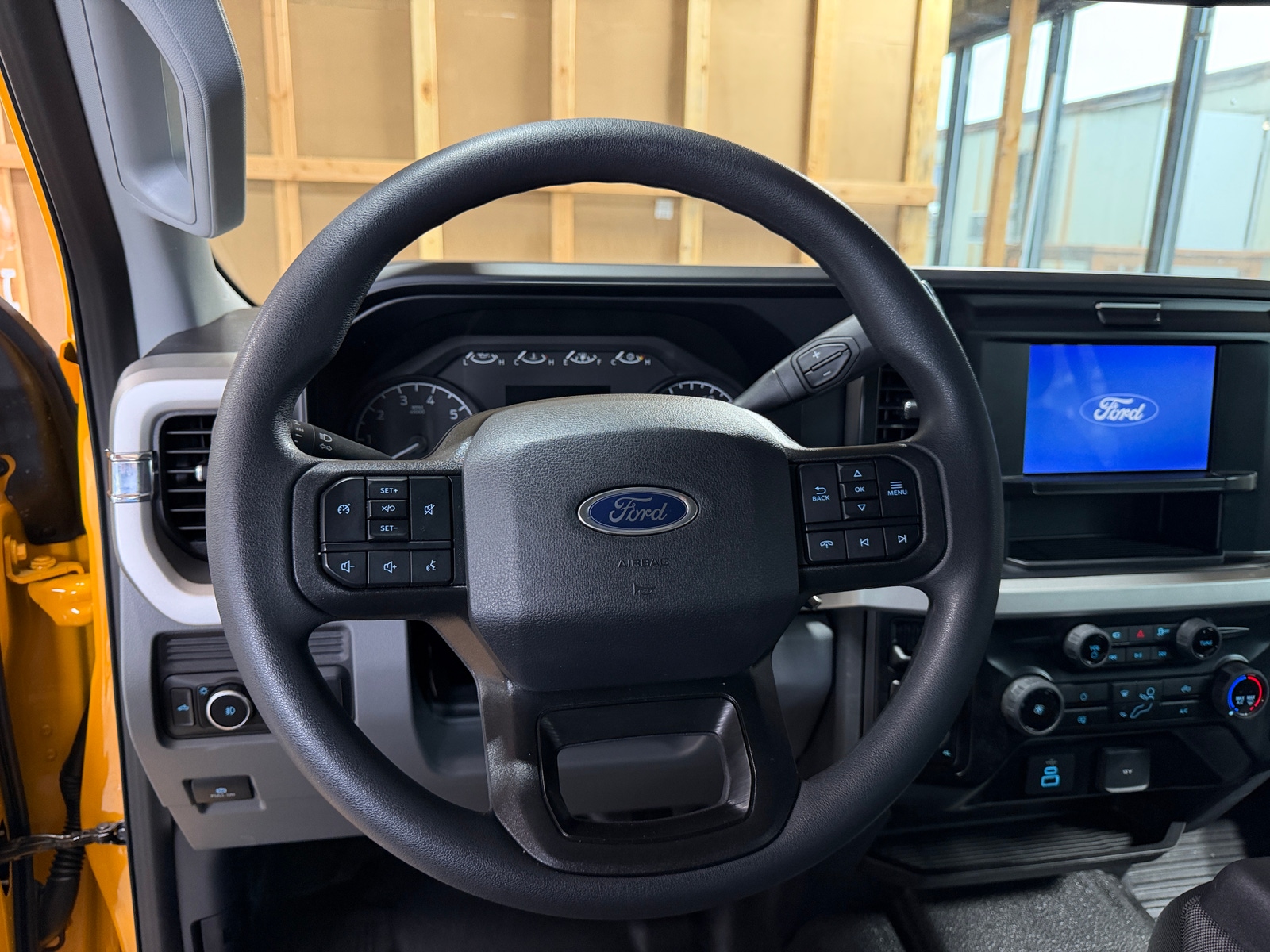 Thumbnail: 2025 Ford Econoline - 5