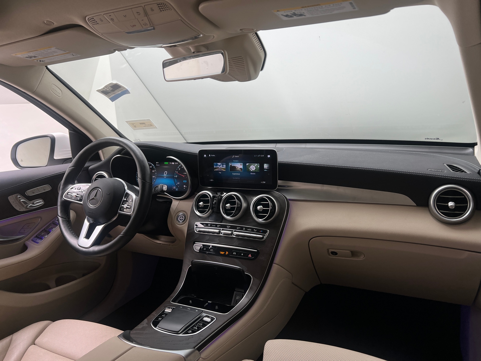 Thumbnail: 2020 Mercedes-Benz GLC - 2