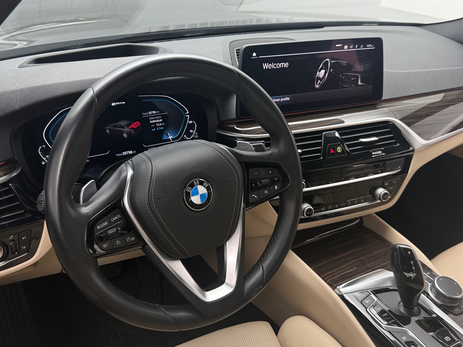 Thumbnail: 2021 BMW 5 Series - 4
