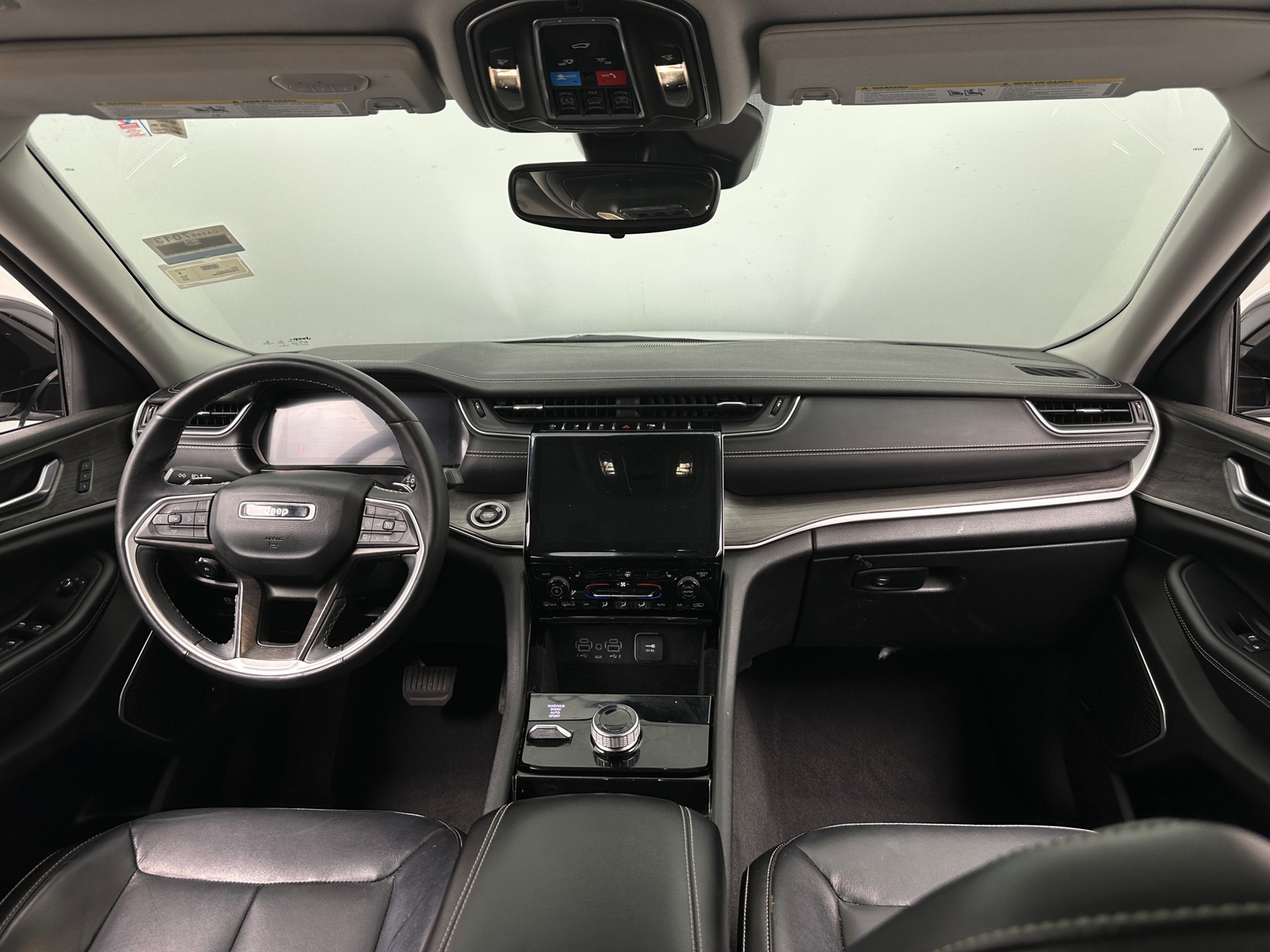 Thumbnail: 2022 Jeep Grand Cherokee L - 2