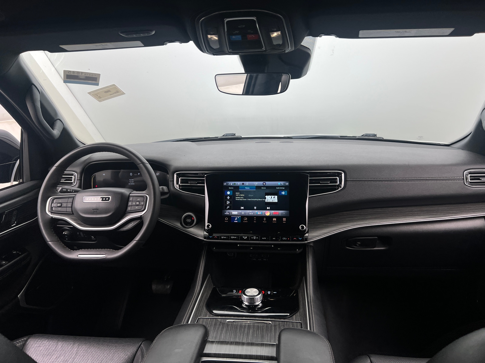 Thumbnail: 2023 Jeep Wagoneer - 2