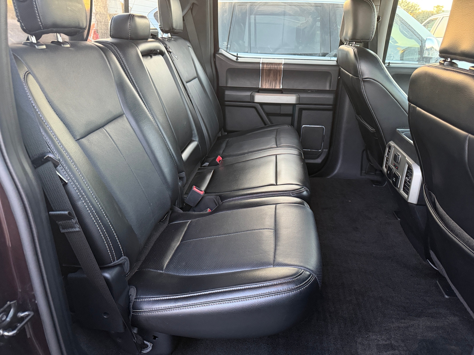 Thumbnail: 2018 Ford Econoline - 5